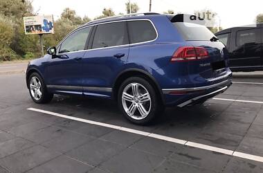 Внедорожник / Кроссовер Volkswagen Touareg 2016 в Луцке