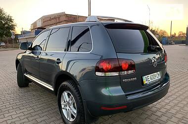 Внедорожник / Кроссовер Volkswagen Touareg 2008 в Кривом Роге