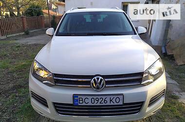 Внедорожник / Кроссовер Volkswagen Touareg 2010 в Львове