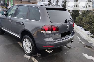 Внедорожник / Кроссовер Volkswagen Touareg 2007 в Киеве