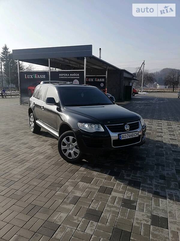 Volkswagen Touareg
