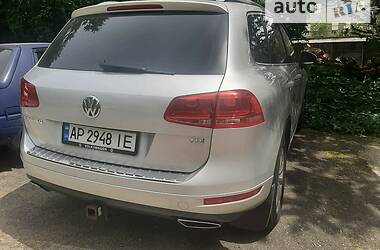 Внедорожник / Кроссовер Volkswagen Touareg 2012 в Запорожье