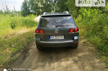 Позашляховик / Кросовер Volkswagen Touareg 2009 в 