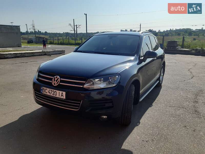 Позашляховик / Кросовер Volkswagen Touareg 2012 в Дрогобичі