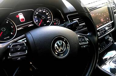 Внедорожник / Кроссовер Volkswagen Touareg 2014 в Трускавце