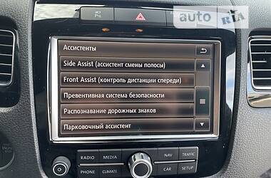 Внедорожник / Кроссовер Volkswagen Touareg 2014 в Тернополе