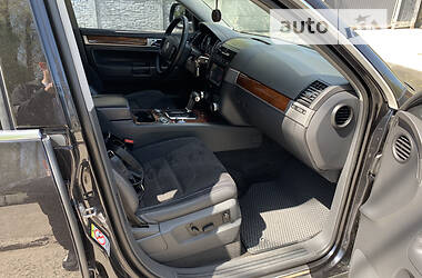 Внедорожник / Кроссовер Volkswagen Touareg 2008 в Днепре