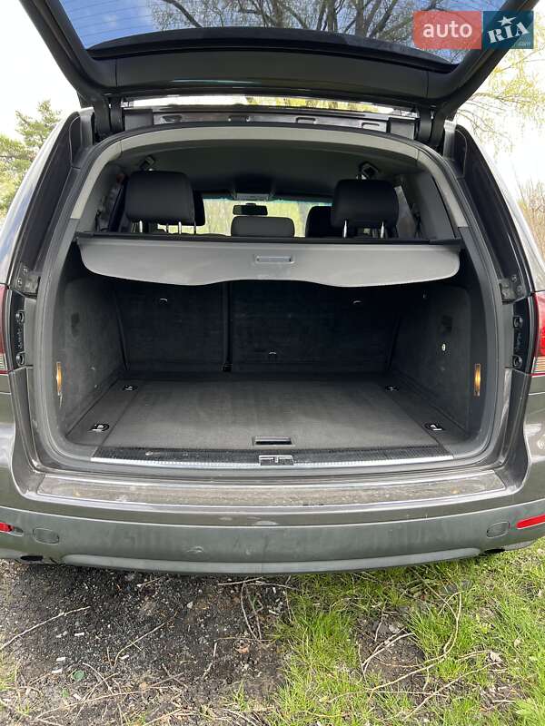 Внедорожник / Кроссовер Volkswagen Touareg 2007 в Киеве