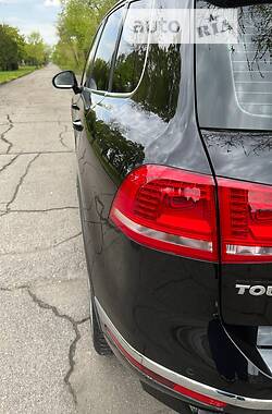Внедорожник / Кроссовер Volkswagen Touareg 2018 в Днепре