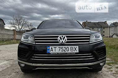 Внедорожник / Кроссовер Volkswagen Touareg 2017 в Ивано-Франковске