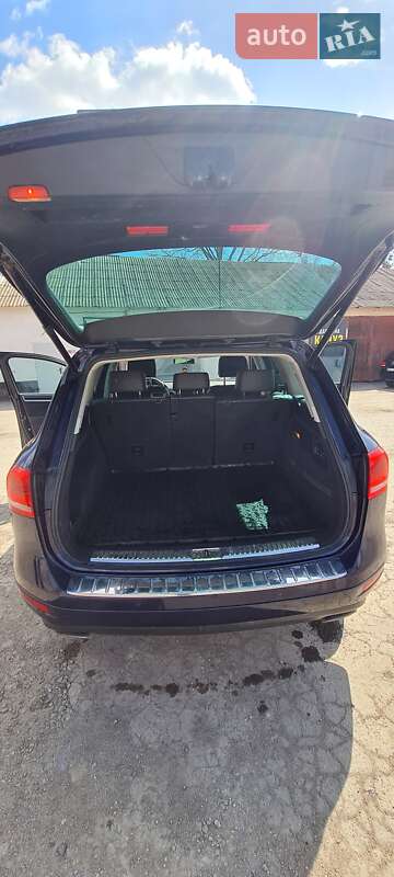 Внедорожник / Кроссовер Volkswagen Touareg 2012 в Киеве фото 10 Внедорожник / Кроссовер Volkswagen Touareg 2012 в Киеве