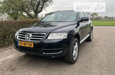 Позашляховик / Кросовер Volkswagen Touareg 2005 в Полтаві