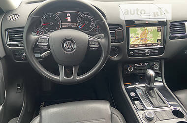 Внедорожник / Кроссовер Volkswagen Touareg 2013 в Ковеле