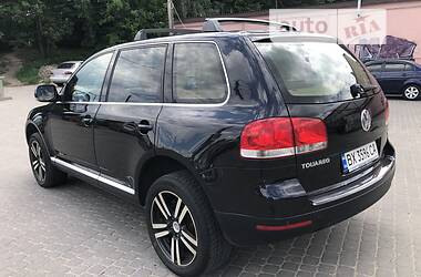 Внедорожник / Кроссовер Volkswagen Touareg 2006 в Хмельницком