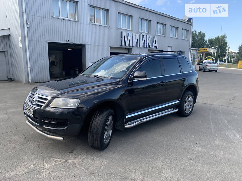 Внедорожник / Кроссовер Volkswagen Touareg 2006 в Киеве