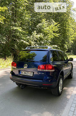 Внедорожник / Кроссовер Volkswagen Touareg 2006 в Львове