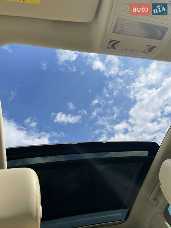 Внедорожник / Кроссовер Volkswagen Touareg 2015 в Киеве фото 50 Внедорожник / Кроссовер Volkswagen Touareg 2015 в Киеве