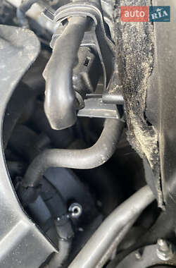Внедорожник / Кроссовер Volkswagen Touareg 2012 в 