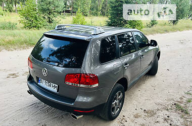 Внедорожник / Кроссовер Volkswagen Touareg 2008 в Ахтырке