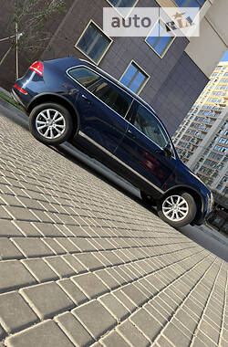 Внедорожник / Кроссовер Volkswagen Touareg 2013 в Одессе