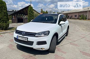 Позашляховик / Кросовер Volkswagen Touareg 2010 в Коломиї