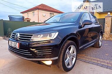 Внедорожник / Кроссовер Volkswagen Touareg 2014 в Коломые