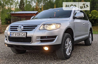 Внедорожник / Кроссовер Volkswagen Touareg 2008 в Воловце