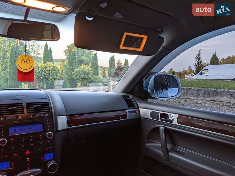 Внедорожник / Кроссовер Volkswagen Touareg 2008 в Воловце