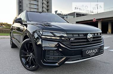 Внедорожник / Кроссовер Volkswagen Touareg 2020 в 
