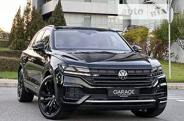 Внедорожник / Кроссовер Volkswagen Touareg 2020 в 