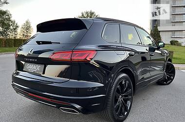 Внедорожник / Кроссовер Volkswagen Touareg 2020 в 