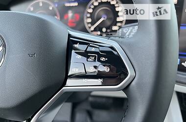 Внедорожник / Кроссовер Volkswagen Touareg 2020 в 