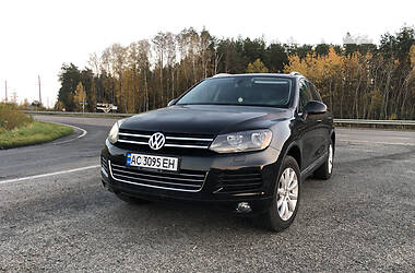 Внедорожник / Кроссовер Volkswagen Touareg 2011 в Ковеле