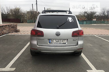 Внедорожник / Кроссовер Volkswagen Touareg 2003 в Иванкове