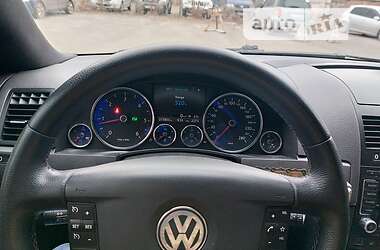 Внедорожник / Кроссовер Volkswagen Touareg 2008 в Чернигове