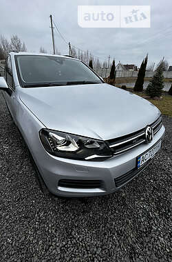 Внедорожник / Кроссовер Volkswagen Touareg 2011 в Ковеле