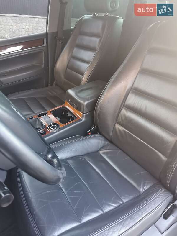 Хетчбек Volkswagen Touareg 2008 в Тернополі