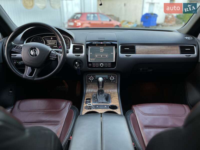 Volkswagen Touareg 2013