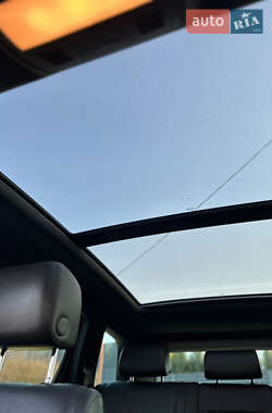 Внедорожник / Кроссовер Volkswagen Touareg 2013 в 
