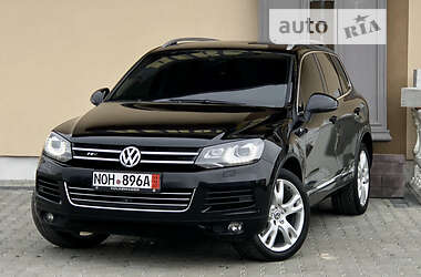 Внедорожник / Кроссовер Volkswagen Touareg 2011 в 