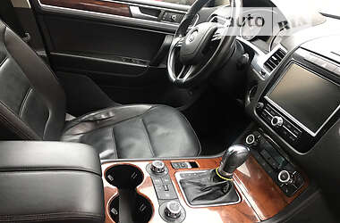 Внедорожник / Кроссовер Volkswagen Touareg 2011 в Бережанах