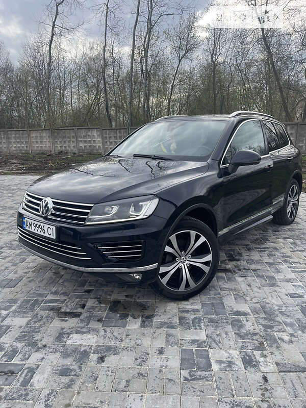 Позашляховик / Кросовер Volkswagen Touareg 2015 в Рівному фото 49 Позашляховик / Кросовер Volkswagen Touareg 2015 в Рівному