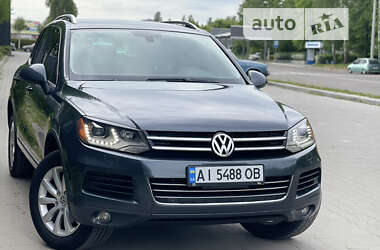 Внедорожник / Кроссовер Volkswagen Touareg 2011 в Белой Церкви