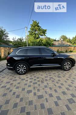 Внедорожник / Кроссовер Volkswagen Touareg 2018 в Виннице