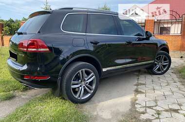 Внедорожник / Кроссовер Volkswagen Touareg 2012 в Одессе