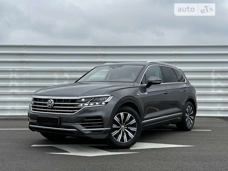 AUTO.RIA – Продам Фольксваген Туарег 2018 дизель 3.0 позашляховик ...