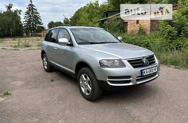 Внедорожник / Кроссовер Volkswagen Touareg 2006 в Чернигове