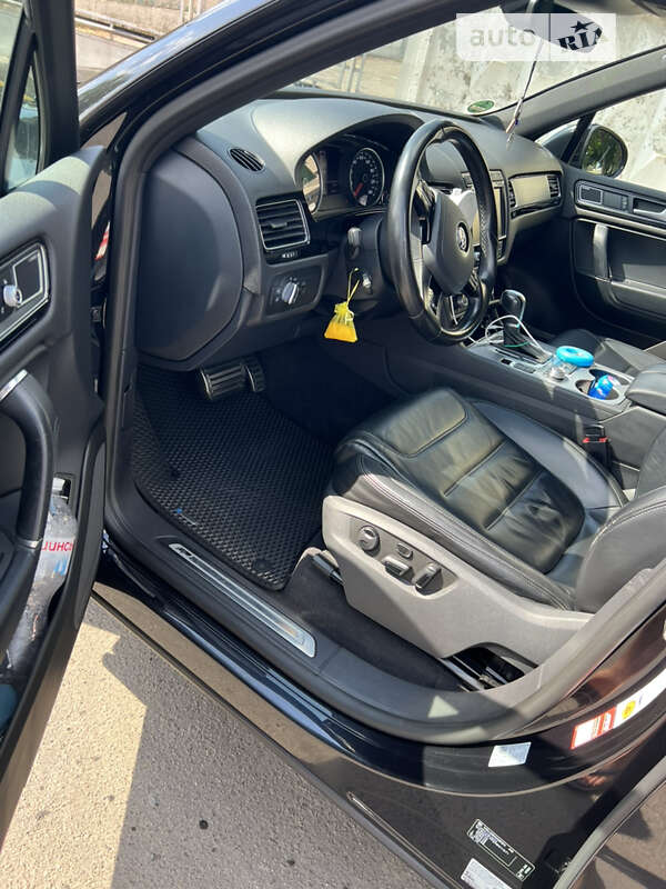 Позашляховик / Кросовер Volkswagen Touareg 2016 в Одесі фото 4 Позашляховик / Кросовер Volkswagen Touareg 2016 в Одесі