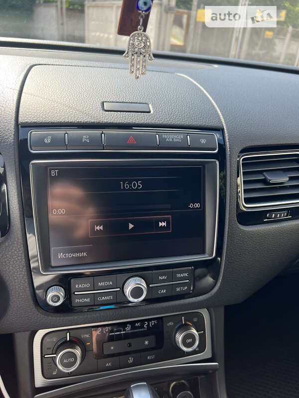 Позашляховик / Кросовер Volkswagen Touareg 2016 в Одесі фото 10 Позашляховик / Кросовер Volkswagen Touareg 2016 в Одесі