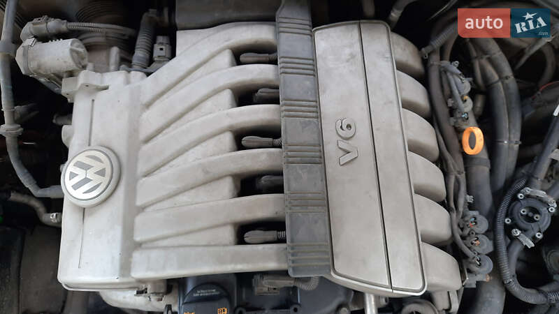 Внедорожник / Кроссовер Volkswagen Touareg 2007 в Львове